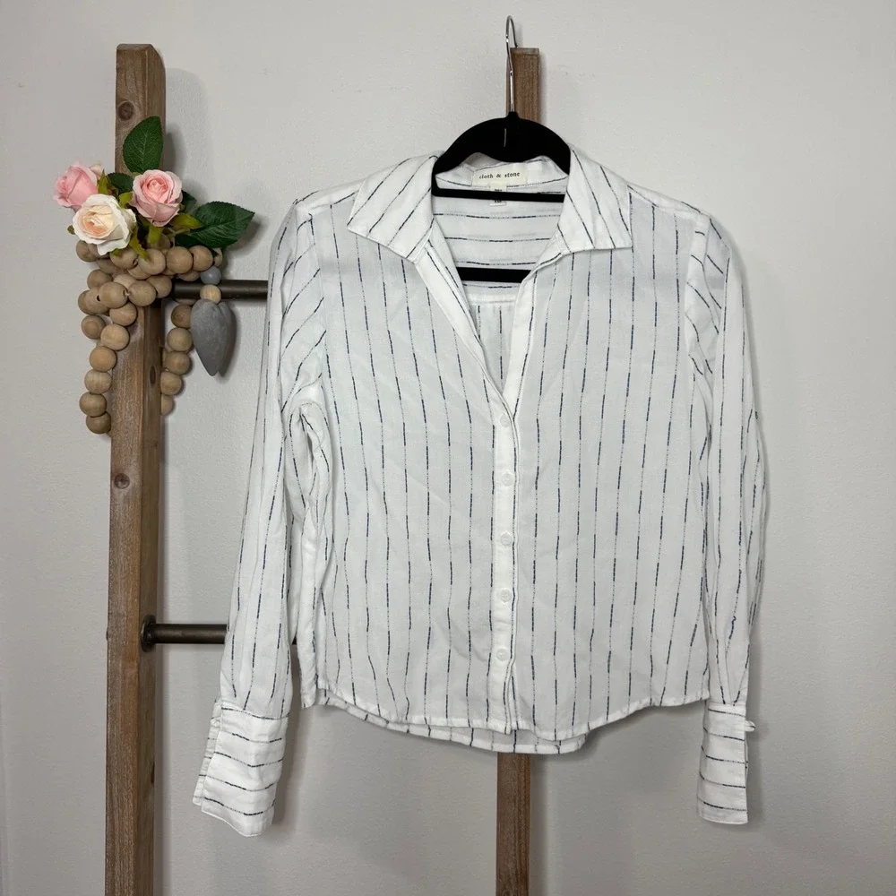 Cloth and Stone Long Sleeve Button Down Casual Sheer Shirt Size XXS - Picture 1 of 9